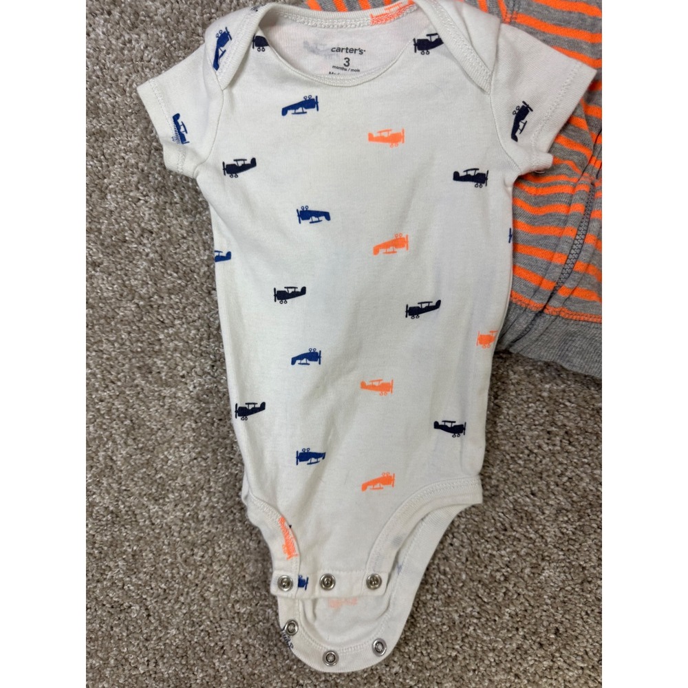 Carters Baby Boy 2 Piece Set 3 Months Airplane Bodysuit and Zip Up Sweatshirt - Picture 5 of 5